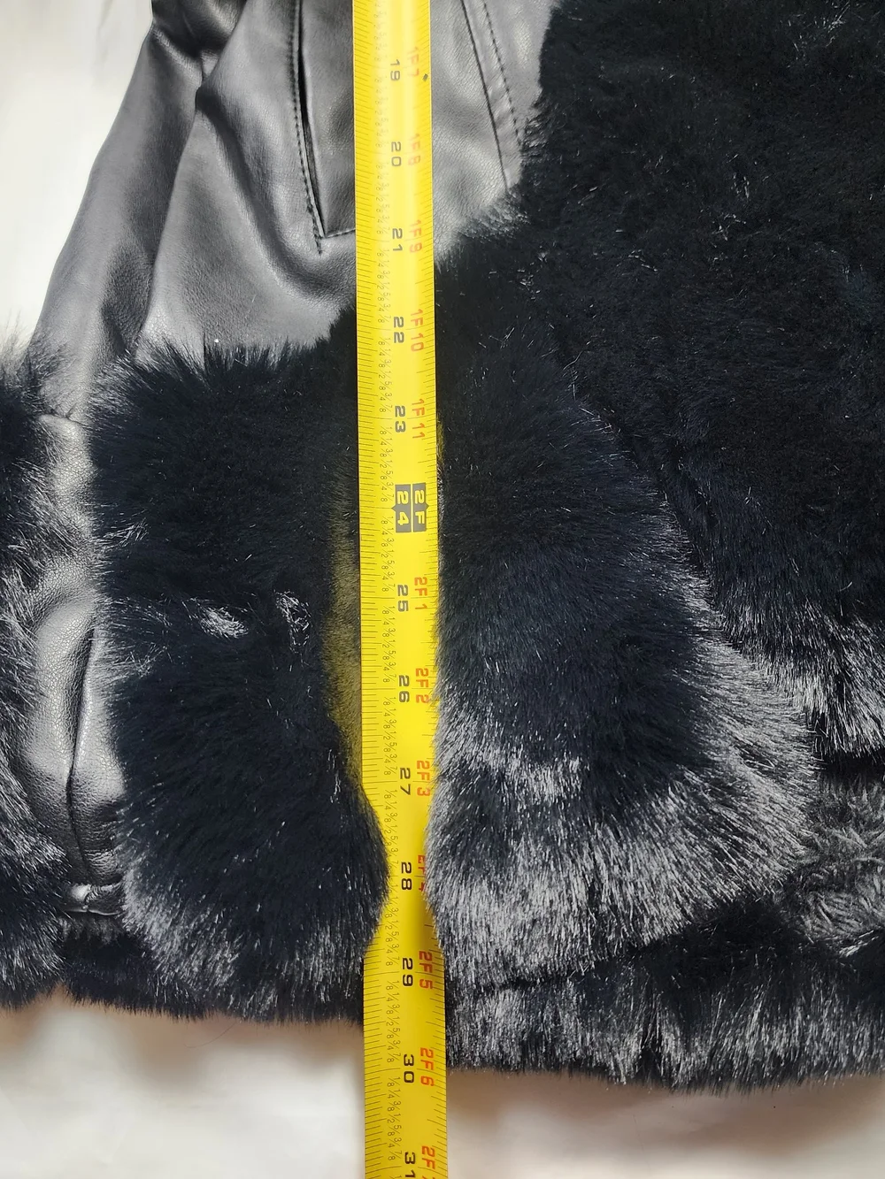 Gran Oriente Black Faux Leather And Faux Fur Hooded Winter Jacket Size Small